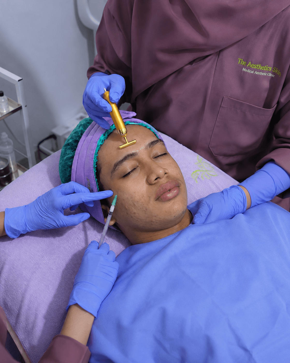 Injeksi Acne Intralesi (Suntik Jerawat)